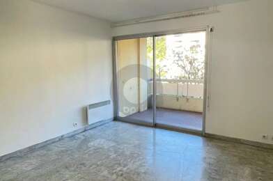 Appartement 1 pièces 680 €