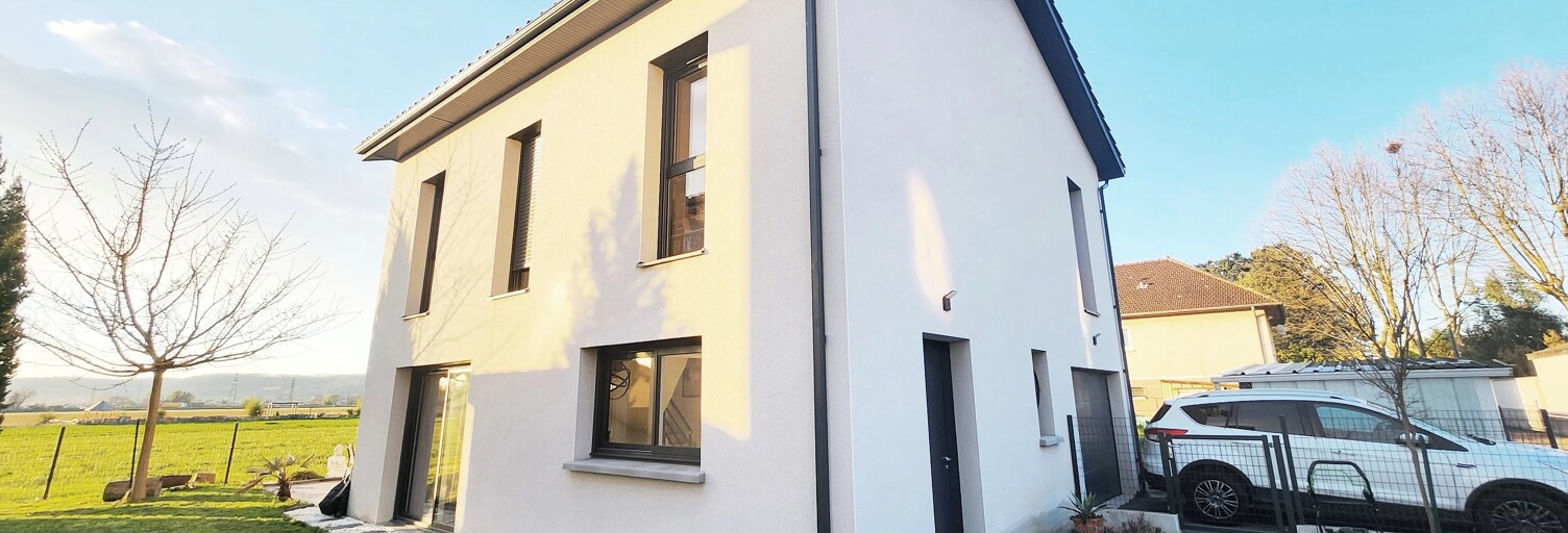 Maison 6 Pièces 110 m² à vendre à Thil (01120)