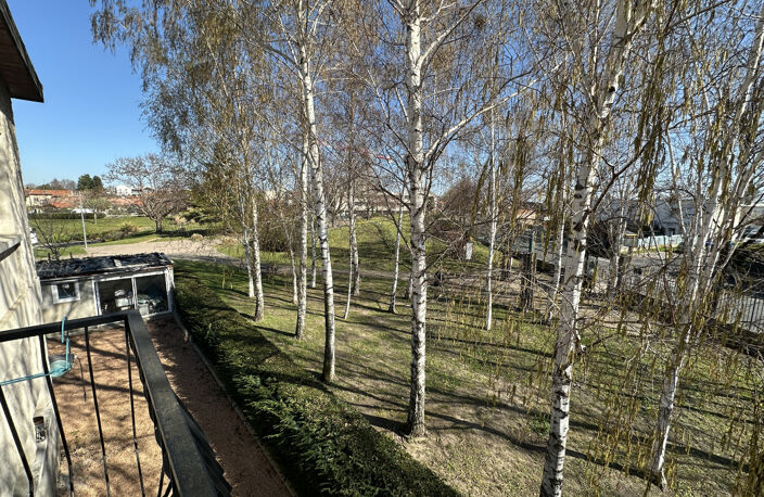Appartement T4   83 m2   Gerzat (Parc de la Treille) — photo 5
