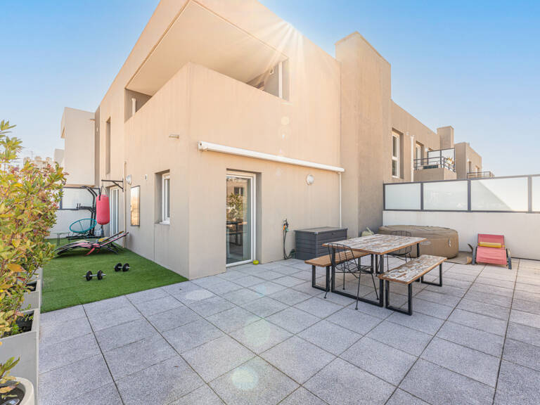 DUPLEX EN DERNIER ETAGE AVEC TERRASSES DE 80m2 ET PARKING — photo 1