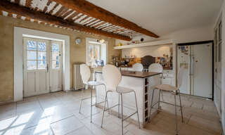 Maison 7 Pièces 180 m² à vendre à Robion (84440)