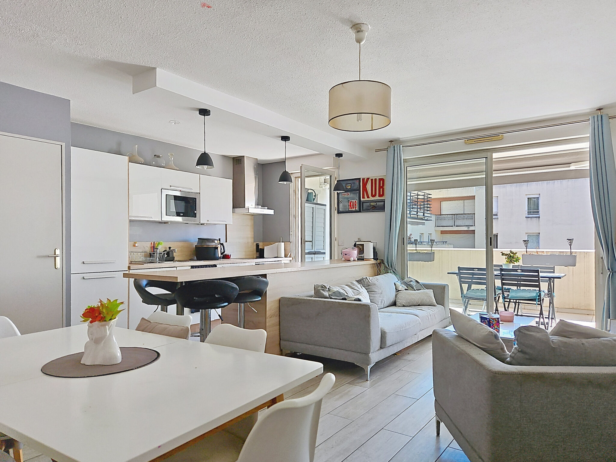 Appartement  T3 à vendre Aix-en-Provence 13090