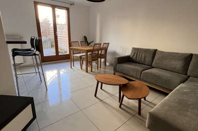 Appartement 2 pièces 880 €