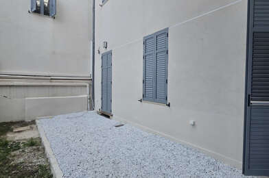 Appartement 2 pièces 1045 €