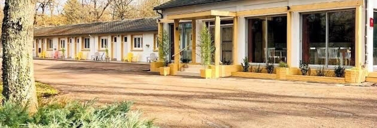 Commerce  405 m² à vendre à Mesves-sur-Loire (58400)