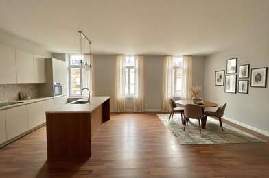 Appartement 5 pièces 117700 €