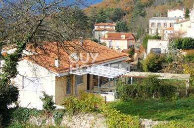 Appartement 7 pièces 161000 €