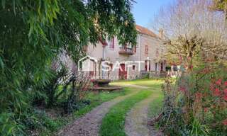 Maison 7 Pièces 186 m² à vendre à Saint-Front-de-Pradoux (24400)