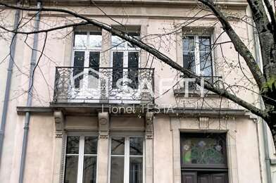 Maison 8 pièces 395000 €