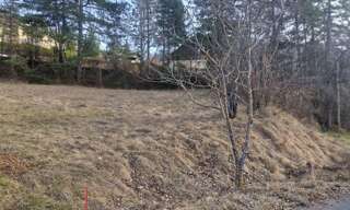 Terrain  717 m² à vendre à Saint-Sauveur (05200)