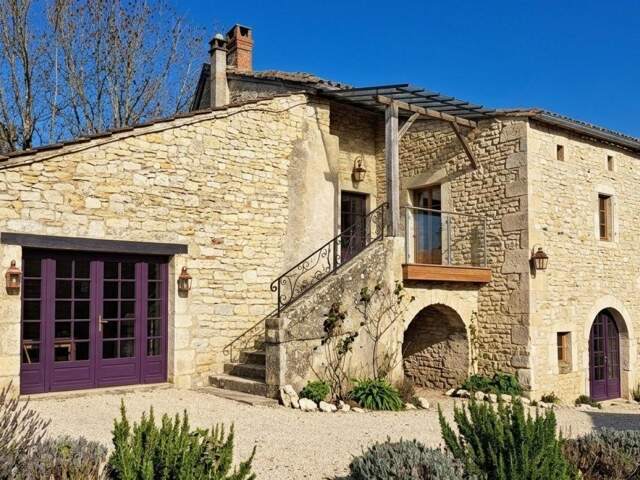 MAISON A RAFRAICHIR SUR LES HAUTEURS DU LOT — photo du bien