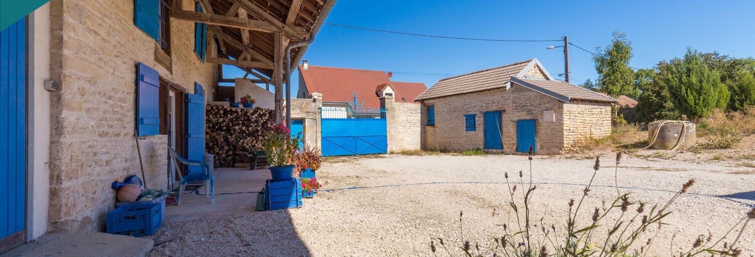 Maison 8 Pièces 278 m² à vendre à Villecomte (21120)
