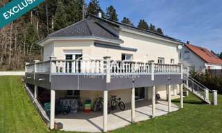 Maison 9 Pièces 270 m² à vendre à Villers-le-Lac (25130)