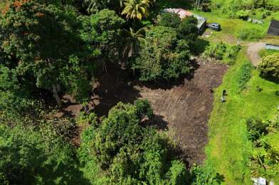 Terrain  217000 €