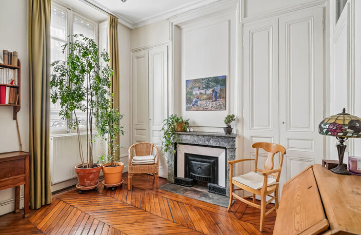 Lyon 2   Quartier d'Ainay | Appartement 3 pièces de 58 m2 au — photo 2