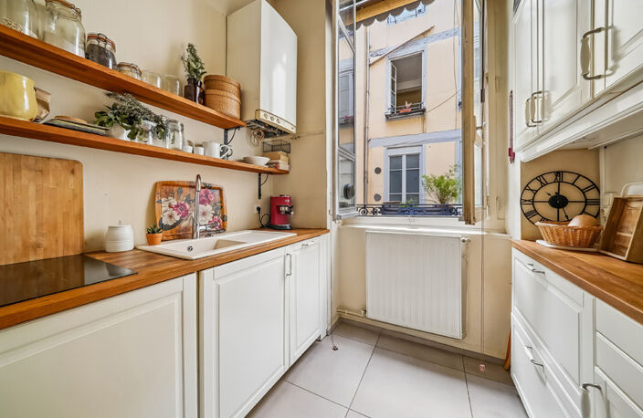 Lyon 2   Quartier d'Ainay | Appartement 3 pièces de 58 m2 au — photo 3