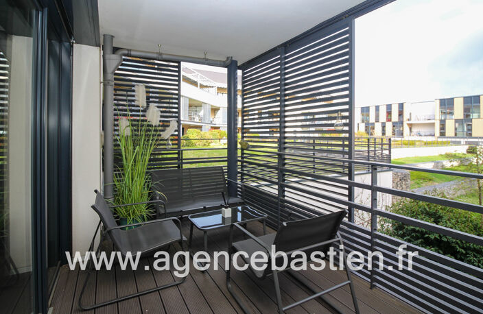 Divonne-les-Bains   T3 de 73 m2 avec terrasse et garage — photo 2