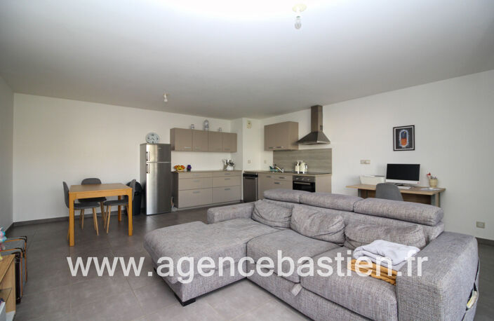 Divonne-les-Bains   T3 de 73 m2 avec terrasse et garage — photo 3