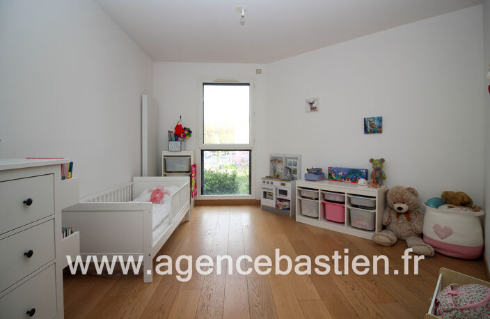 Divonne-les-Bains   T3 de 73 m2 avec terrasse et garage — photo 5