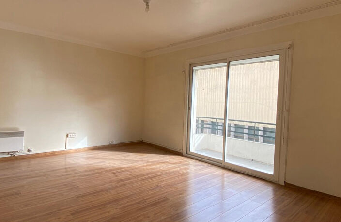 A vendre immeuble de rapport 483 m2 avec 7 appartements réno — photo 2