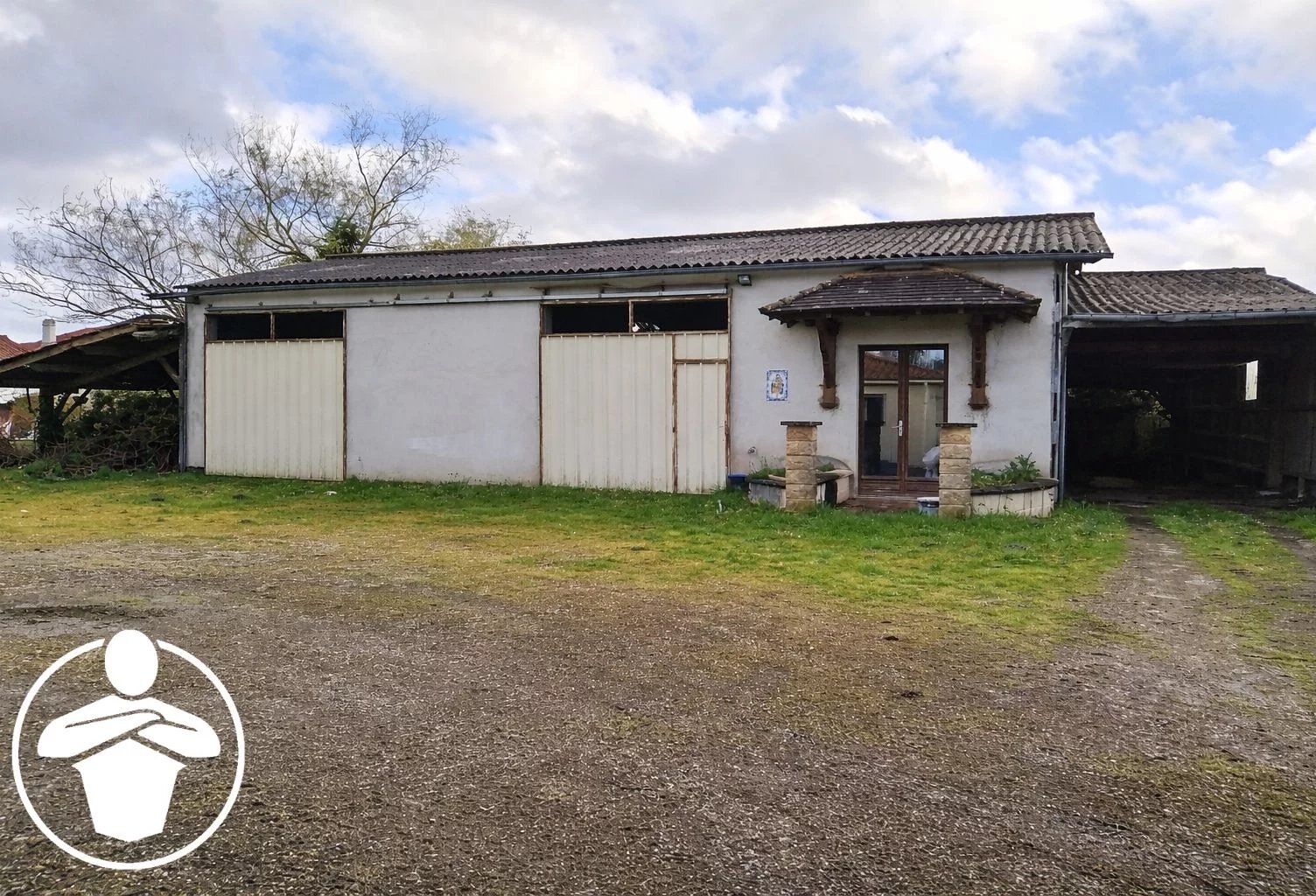 Entrepôt Spacieux à Villeneuve-sur-Lot — photo 1