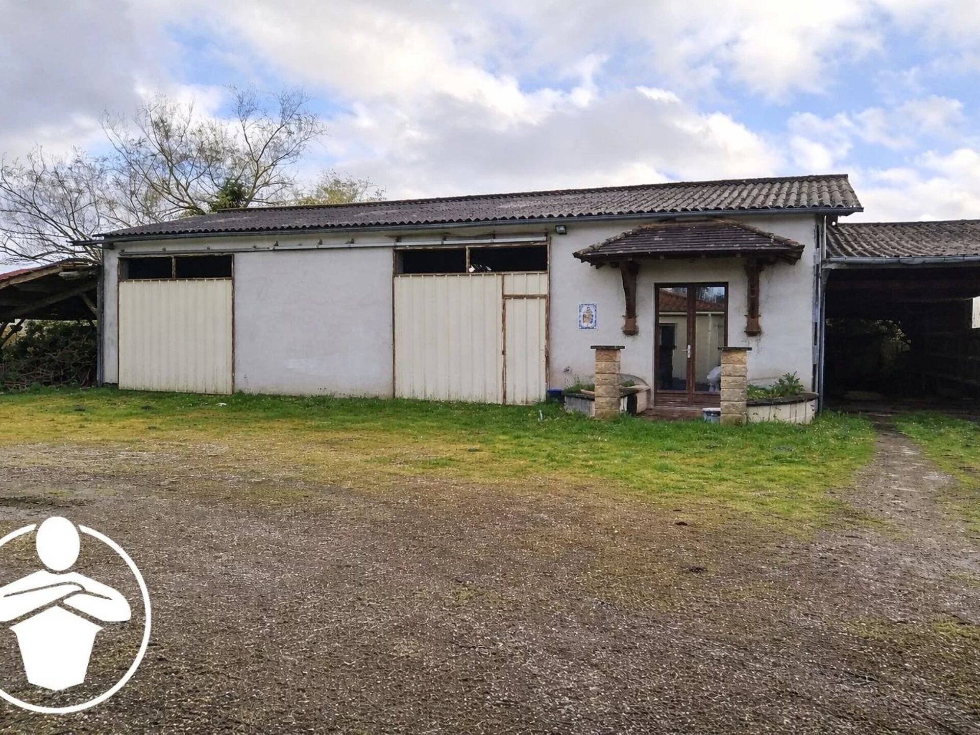 Local commercial 1 pièce 200 m² · à Villeneuve-sur-Lot · 200 m² · 59 900 €