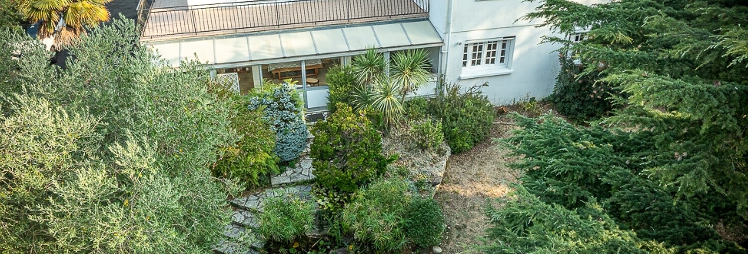 Maison 7 Pièces 242 m² à vendre à Niort (79000)