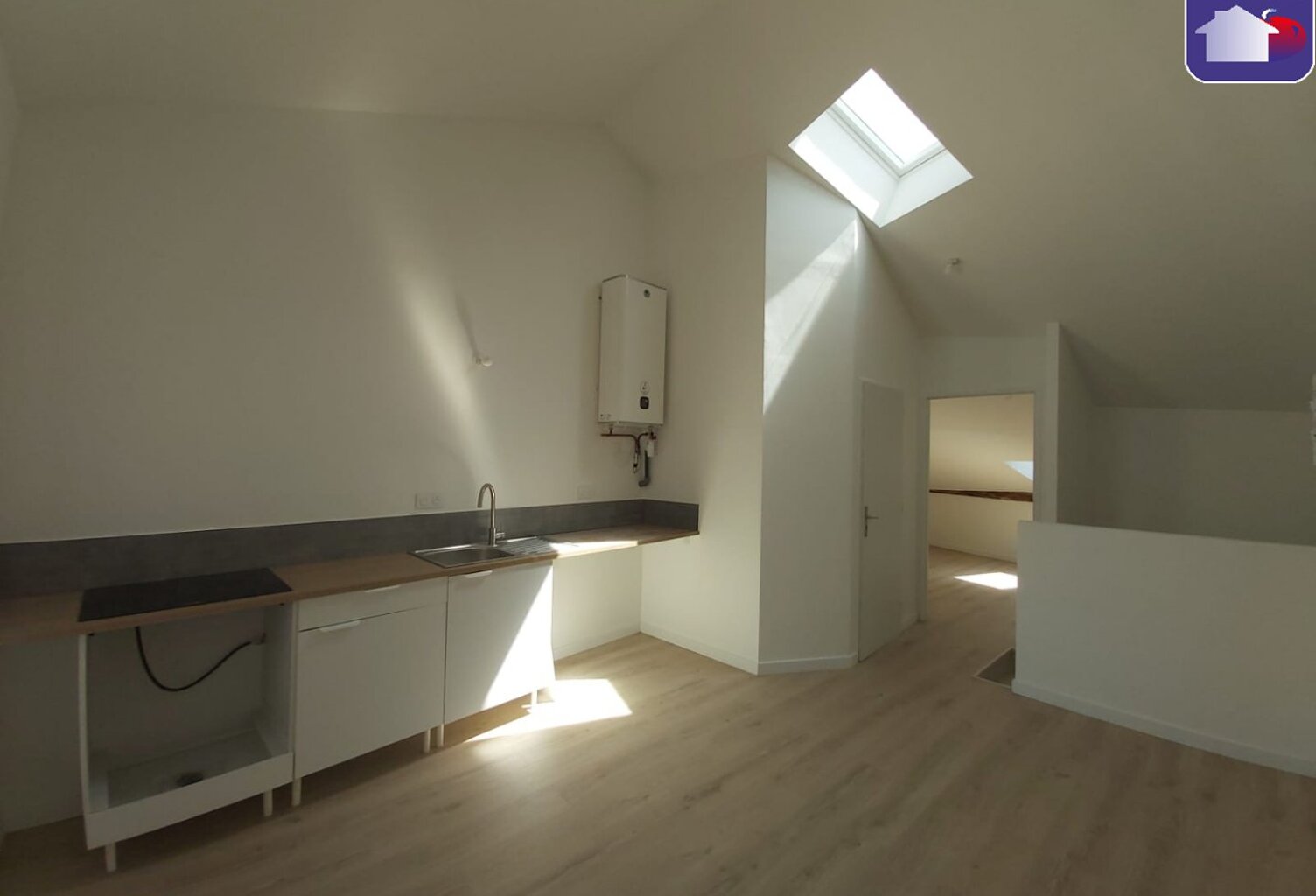 Location appartement 2 pièces 24 m² à Tarascon-sur-Ariège (09400) — photo 1