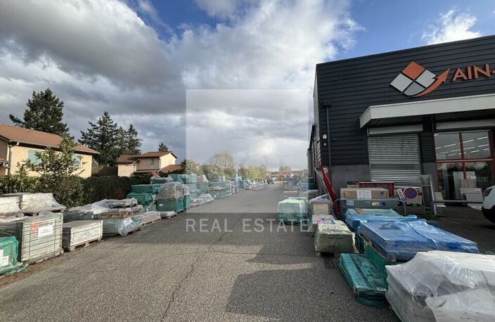 LOCAL D'ACTIVITE à LOUER — photo 3
