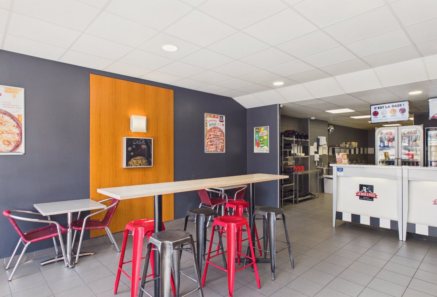 Pizzeria — photo 1