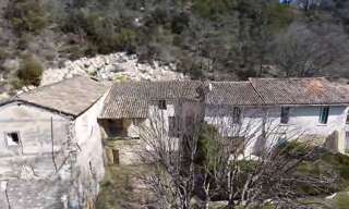 Maison 17 Pièces 530 m² à vendre à Entrechaux (84340)