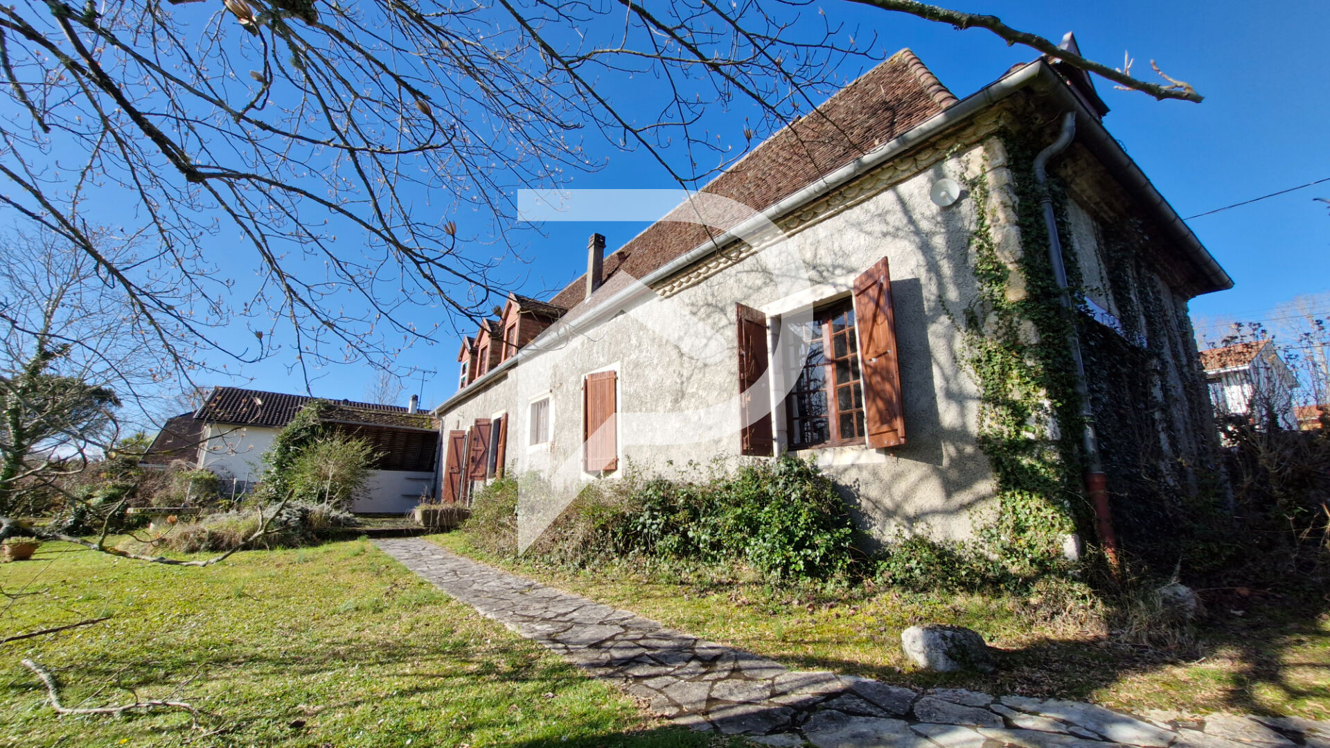 Villa / Maison  T5 à vendre Orthez 64300