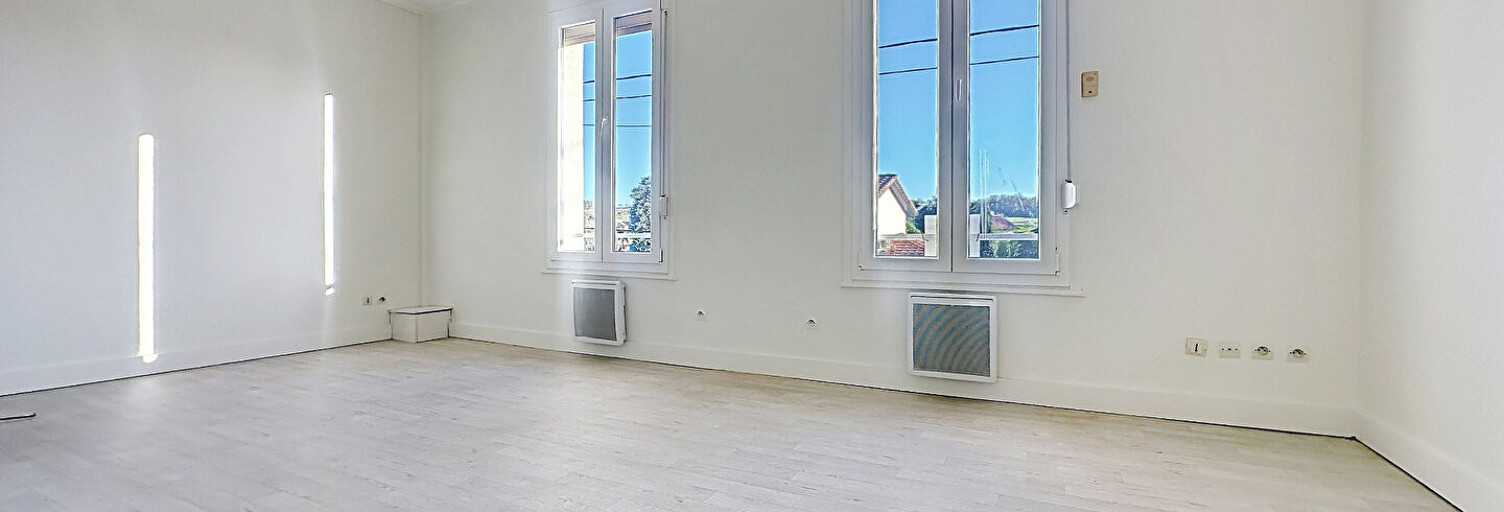 Appartement 3 Pièces  m² à louer à Saint-Genis-Laval (69230)