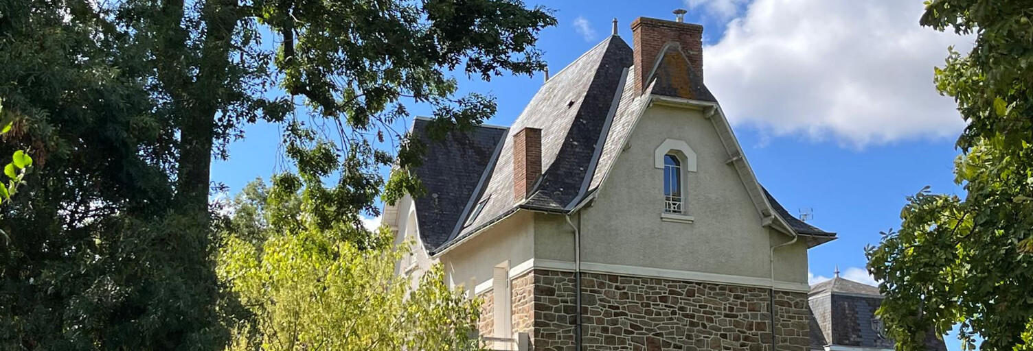 Maison 8 Pièces 210 m² à vendre à Cholet (49300)