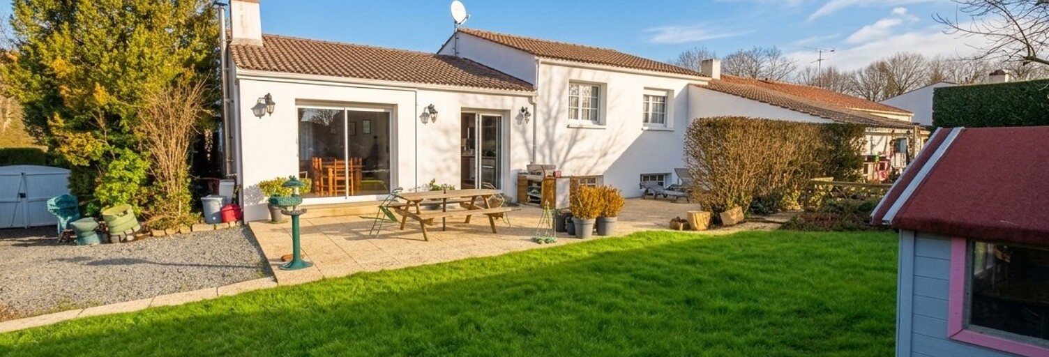 Maison 6 Pièces 115 m² à vendre à Martinet (85150)