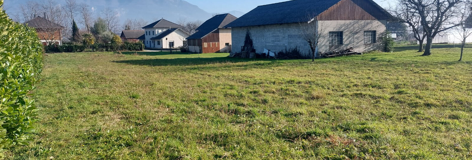 Terrain  956 m² à vendre à La Motte-Servolex (73290)