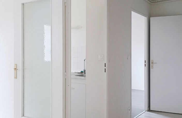 T3 Rond Point de Rennes — photo 4