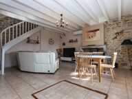 Maison en pierre pleine de charme – Parmilieu — photo 3