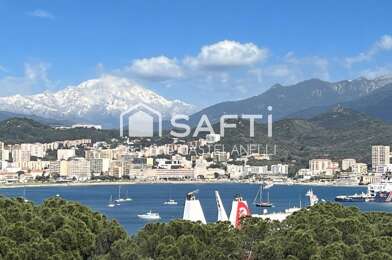 Appartement 4 pièces 360000 €