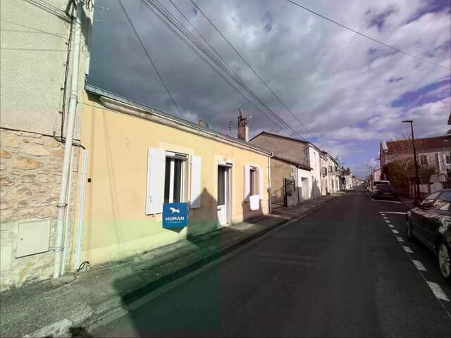 Maison de ville de 4 pièces principales — photo du bien