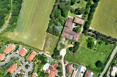 Terrain  128000 €