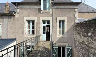 Maison 8 Pièces 206 m² à vendre à La Châtre (36400)