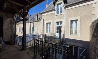 Maison 8 Pièces 206 m² à vendre à La Châtre (36400)