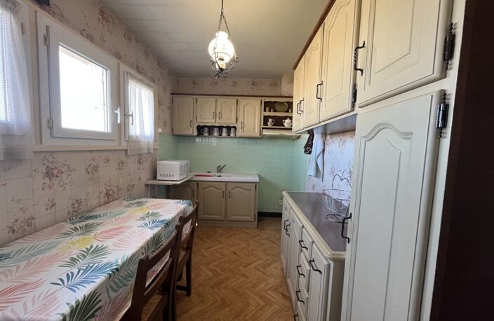 Vente maison 4 pièces 80 m² Saint-Astier (24110) — photo 3