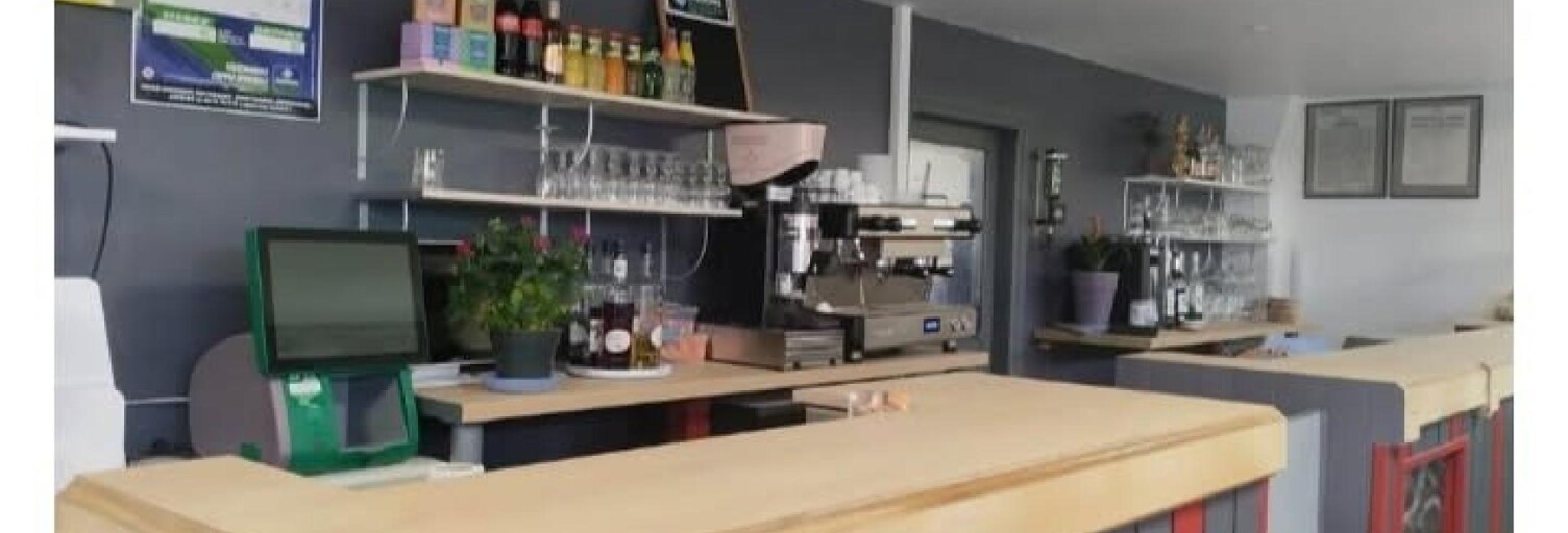 Commerce  300 m² à vendre à Bégard (22140)