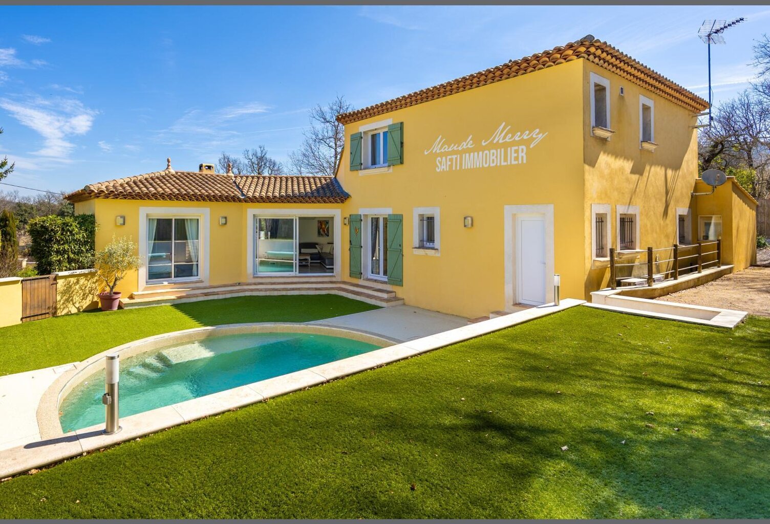 Aucuns travaux à prévoir - parfaitement entretenue - villa 170 m2 habitables - 4 chambres dont une suite parentale de plain-pied - piscine - terrain de boules - garage + atelier - studio indépendant de 20 m2 - terrain clôturé de 1000 m2 — photo 1
