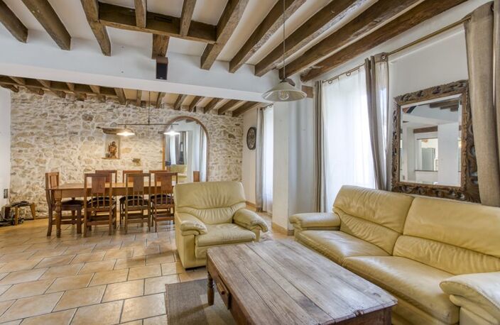 Maison en pierre de 6 pièces principales — photo 2