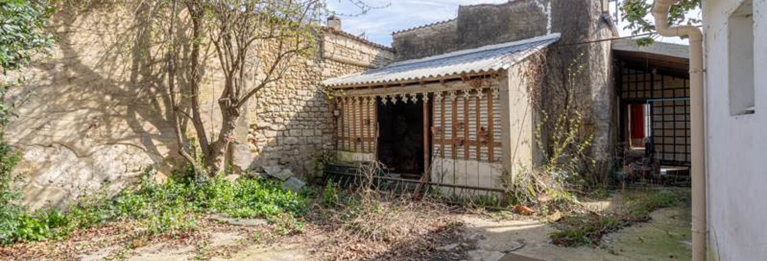 Maison 7 Pièces 179 m² à vendre à Pons (17800)