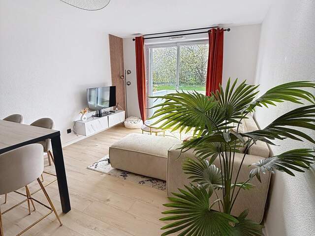 Résidence sécurisée avec piscine — photo du bien