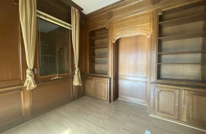 Appartement de 12 pièces principales — photo 2